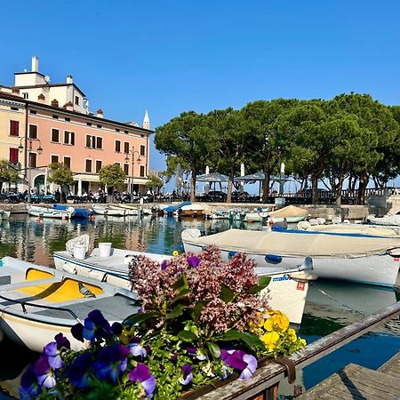 Gold Garda Desenzano Apartment Desenzano del Garda Ngoại thất bức ảnh